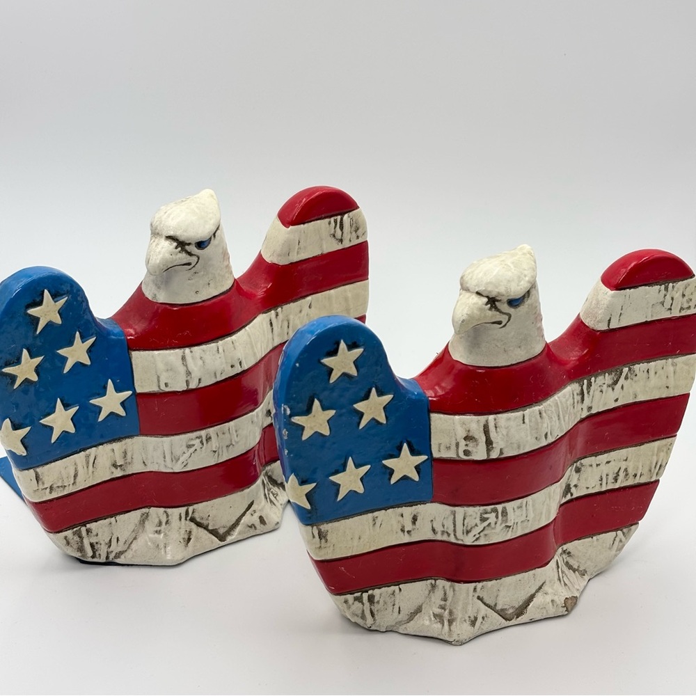 1970s Funky Fitz & Floyd Patriotic Red, White & Blue Composite EAGLE Bookends‎